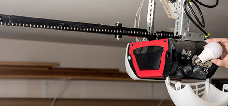automatic garage door opener repair in Wesley Chapel