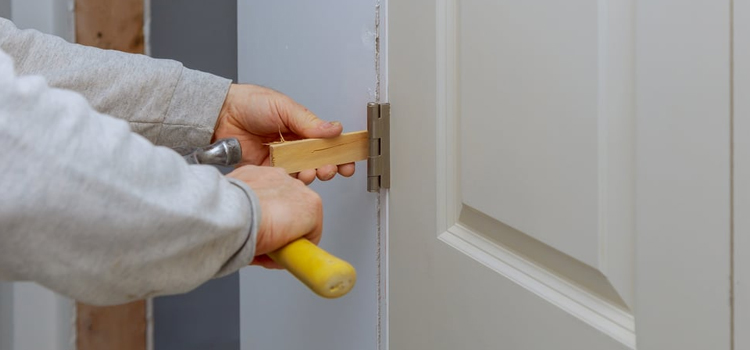 fiberglass entry door repair in Wesley Chapel